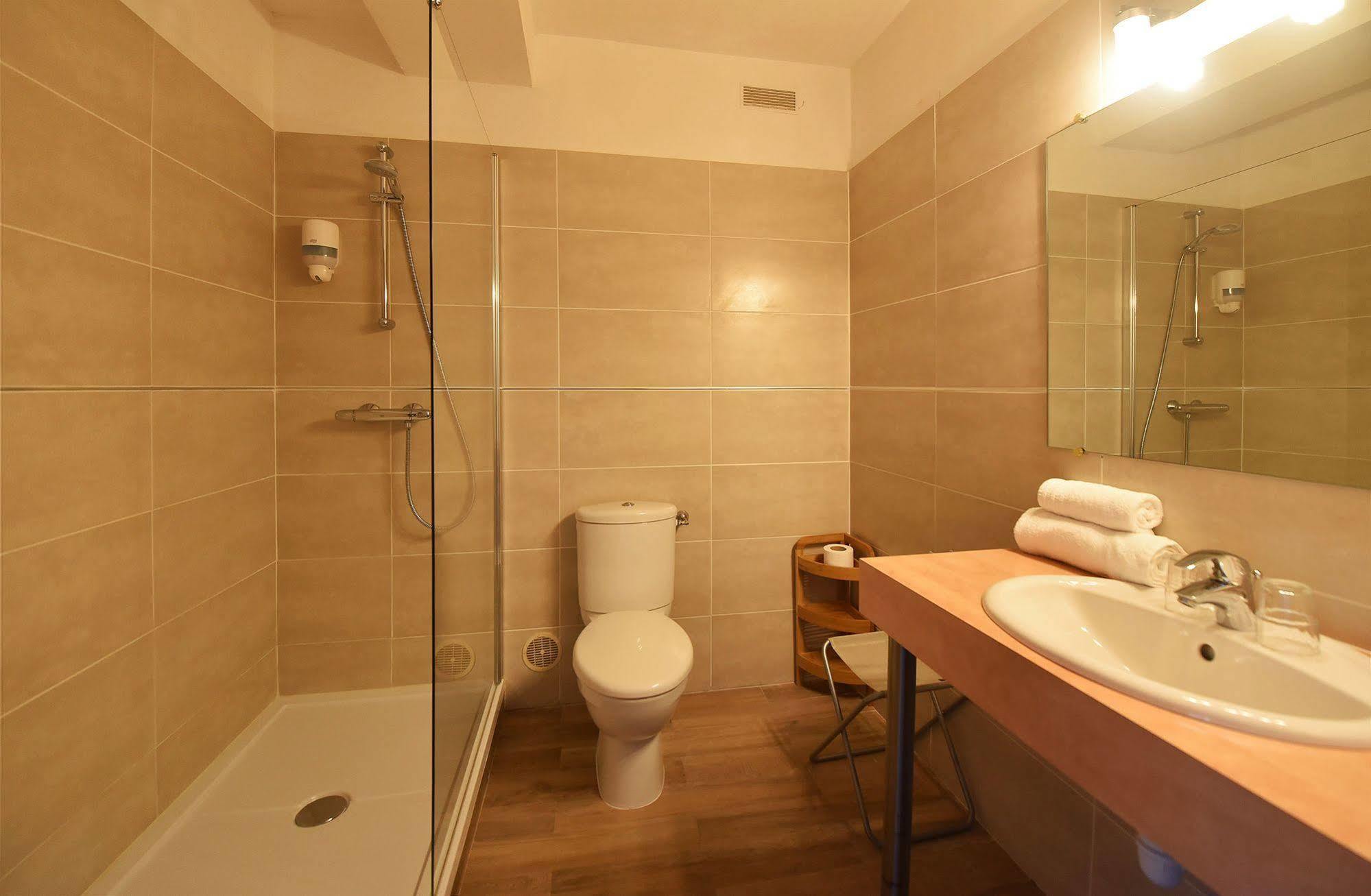 Hotel Cyrnea Calvi  Ngoại thất bức ảnh